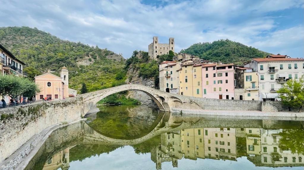 Le Bijou Di Dolceacqua, Per Un Momento Memorabile. Lägenhet Exteriör bild